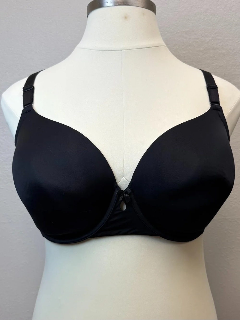 Torrid Black Perfect Coverage Lightly Lined Smooth Bra - Size 36H